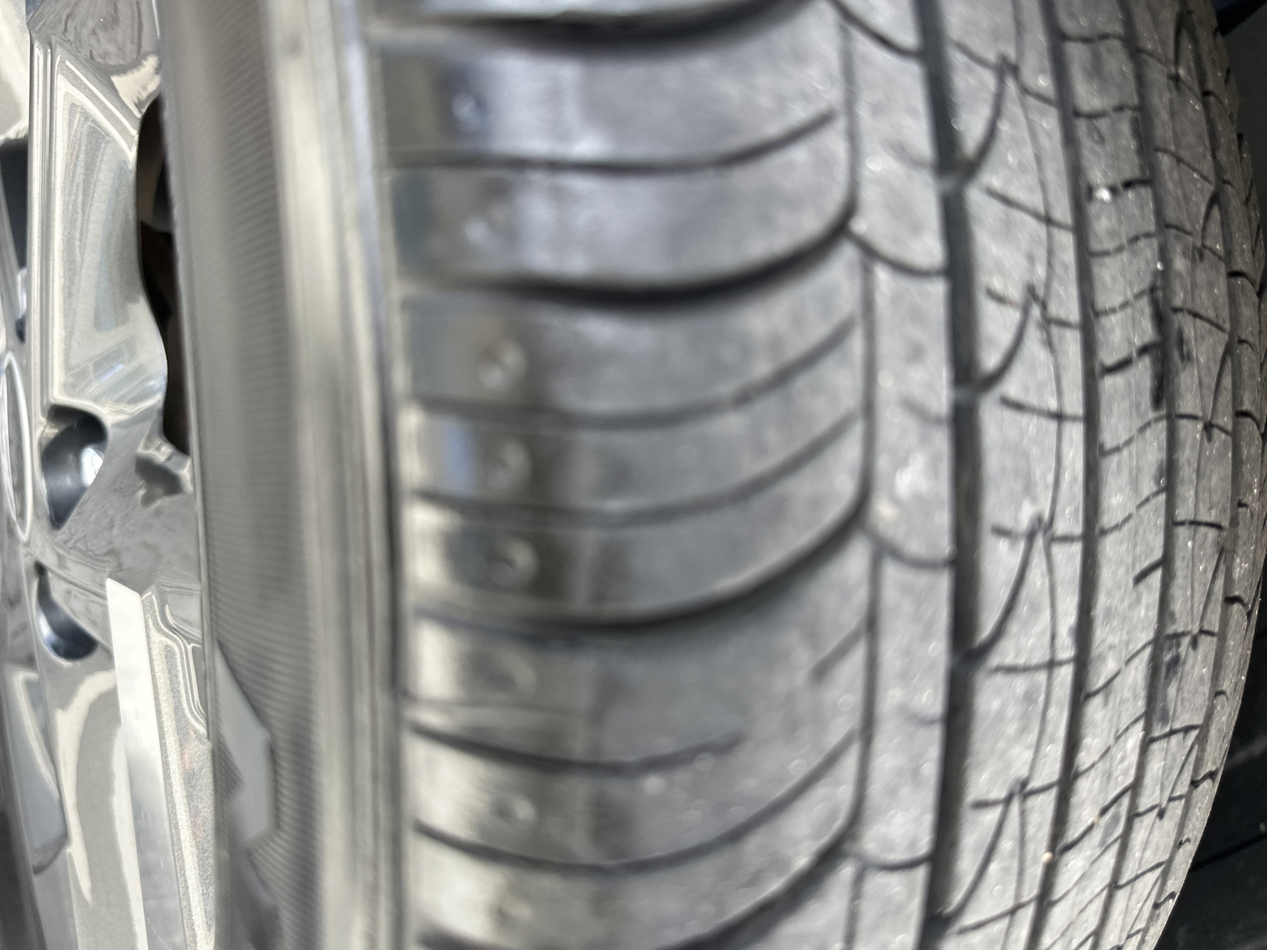 Used 2023 Hyundai Venue Limited image 15