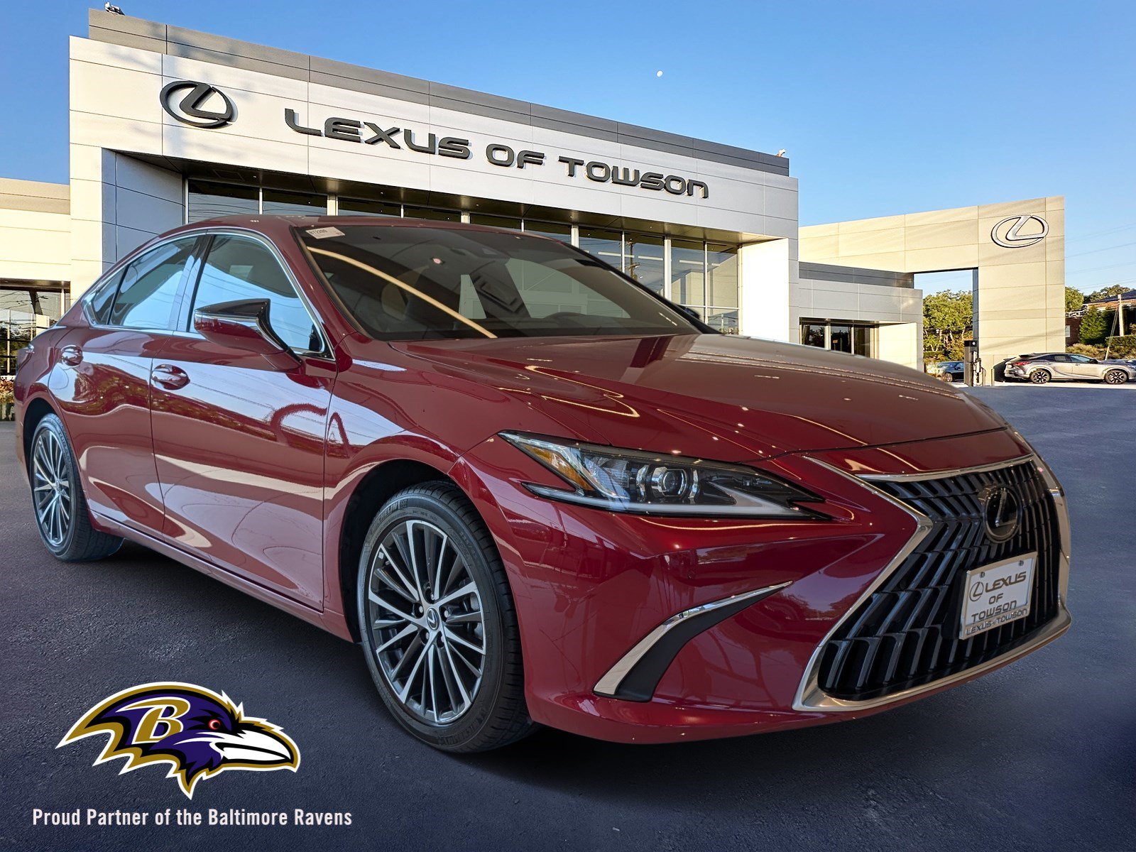 Certified 2025 Lexus ES 350 w/ Premium Package FWD image 1