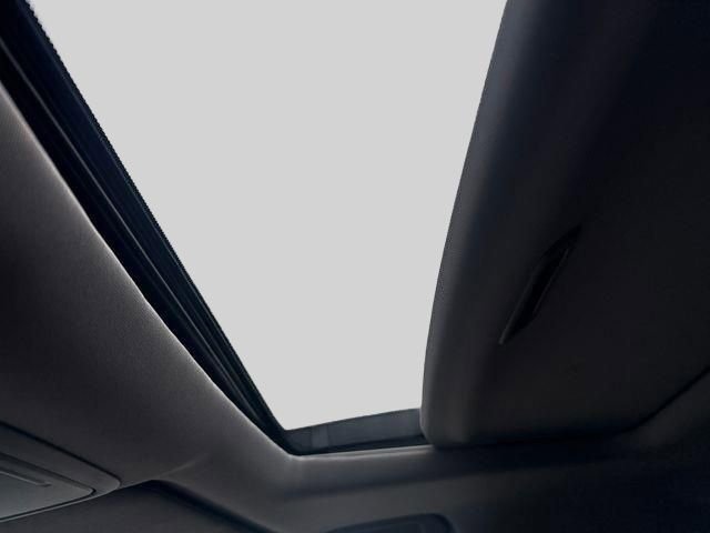 Used 2024 Honda Odyssey Touring image 6