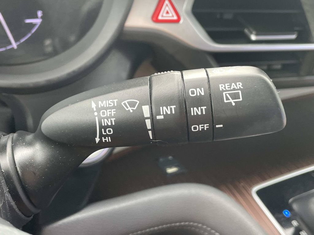 Used 2022 Toyota Sienna LE FWD image 31