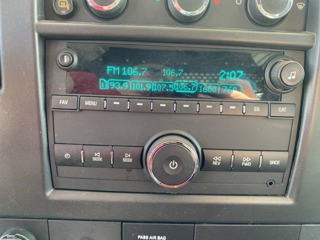 Used 2024 Chevrolet Express 2500 w/ Driver Convenience Package image 21