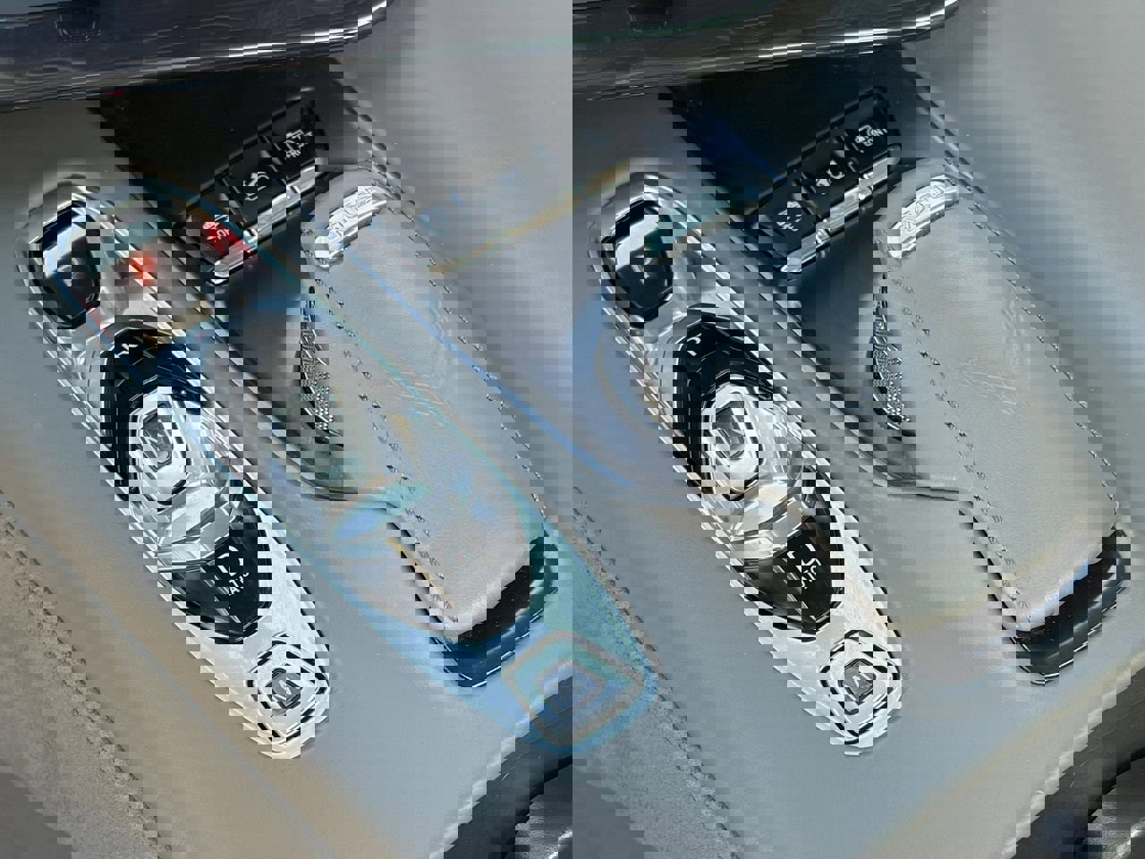 Used 2024 Chevrolet Corvette Stingray Premium Conv w/ Z51 Performance Package image 26