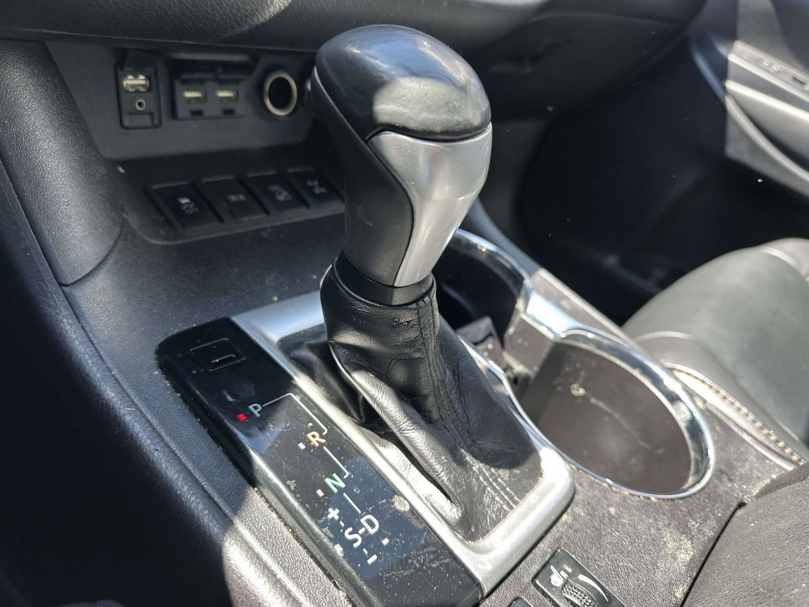 Used 2019 Toyota Highlander XLE AWD/4WD image 31