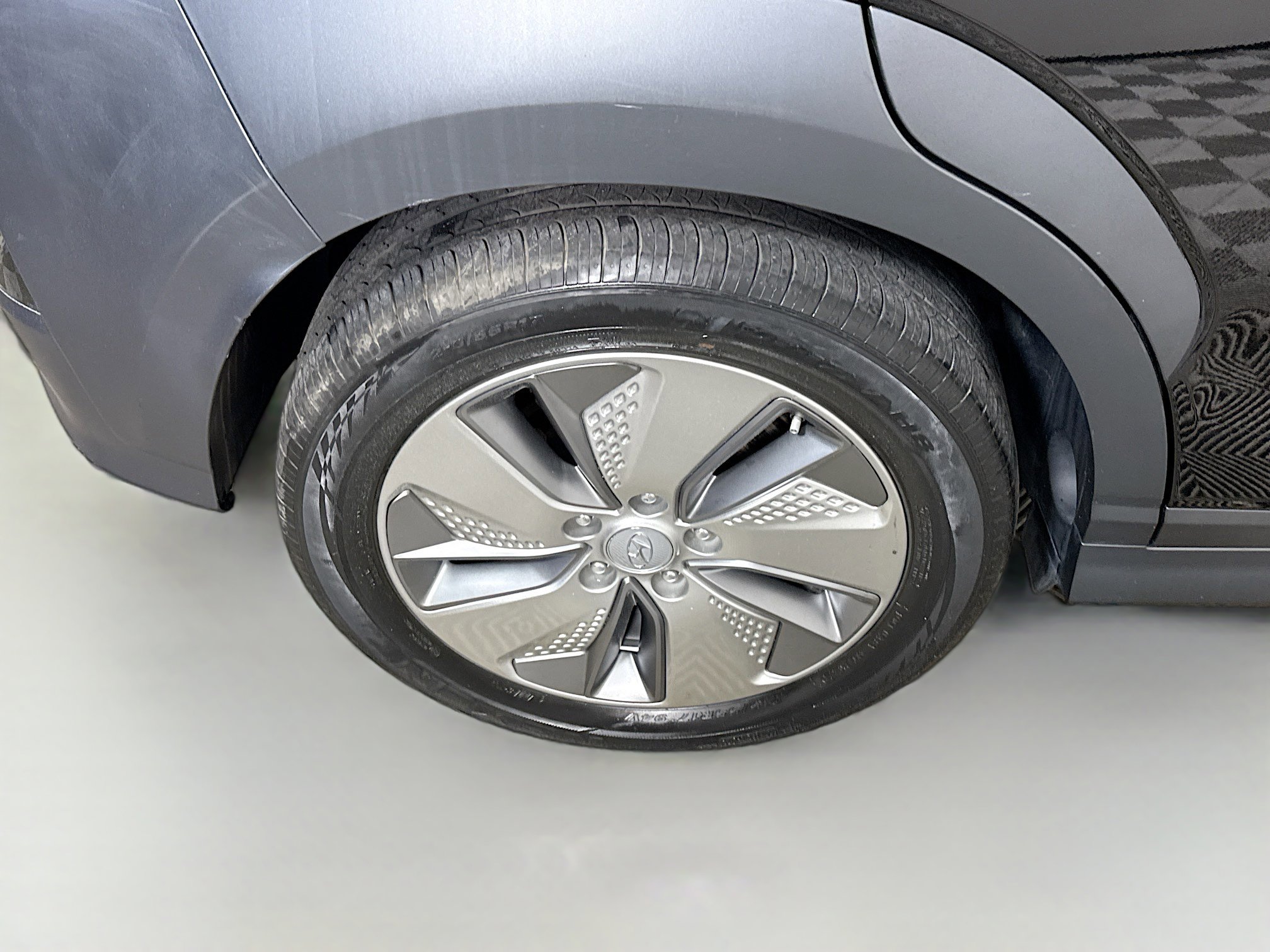 Used 2021 Hyundai Kona Limited w/ Cargo Package image 33