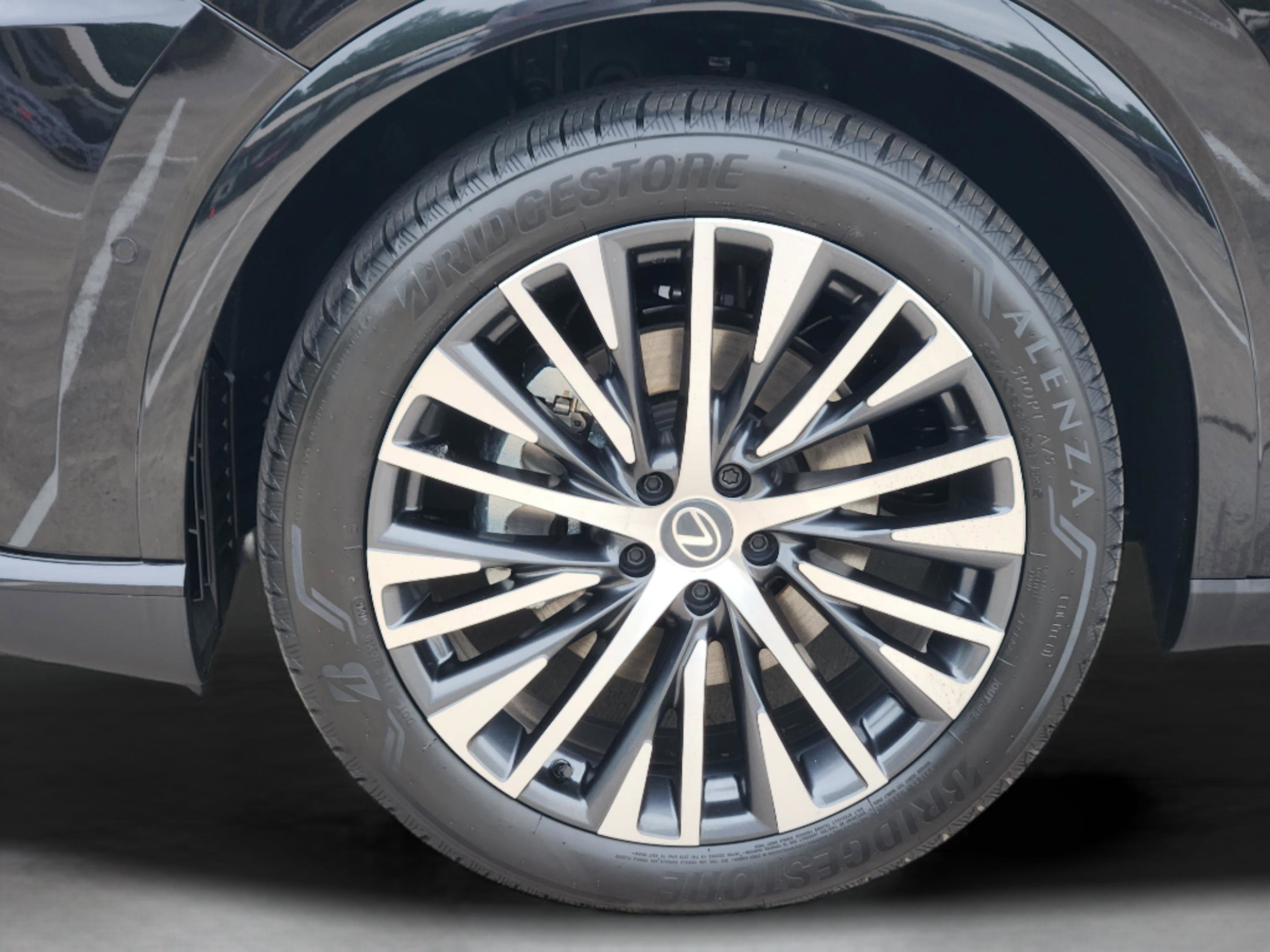 New 2026 Lexus RX 350h AWD/4WD image 27