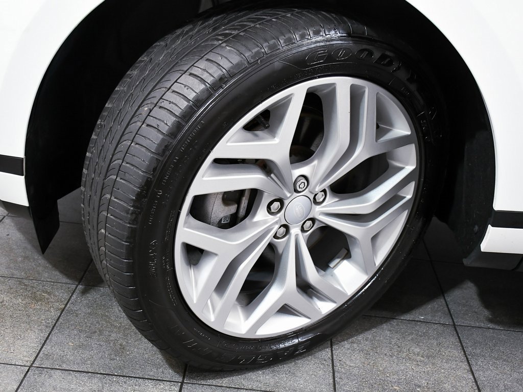 Used 2022 Land Rover Range Rover Evoque SE image 7