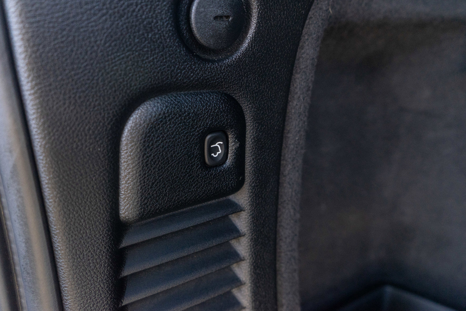 Used 2024 Dodge Durango GT image 10