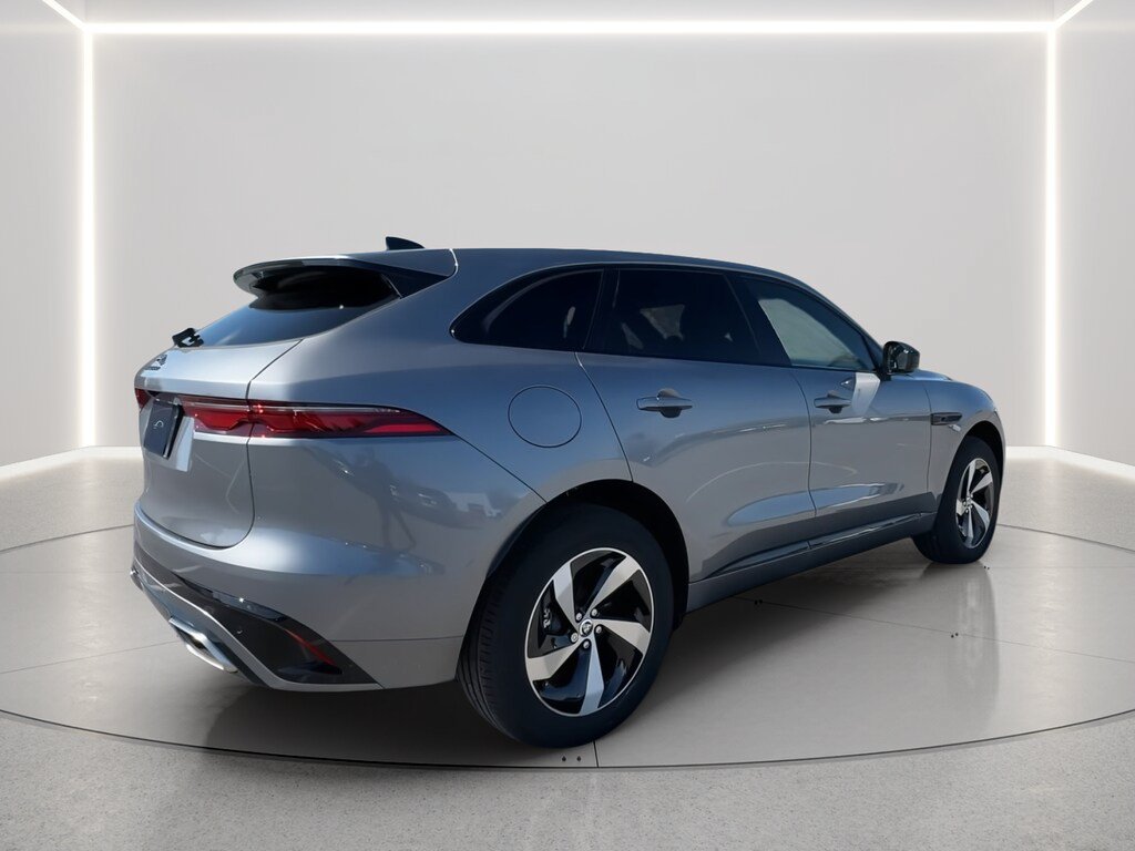 Used 2025 Jaguar F-PACE R-Dynamic S AWD/4WD image 5