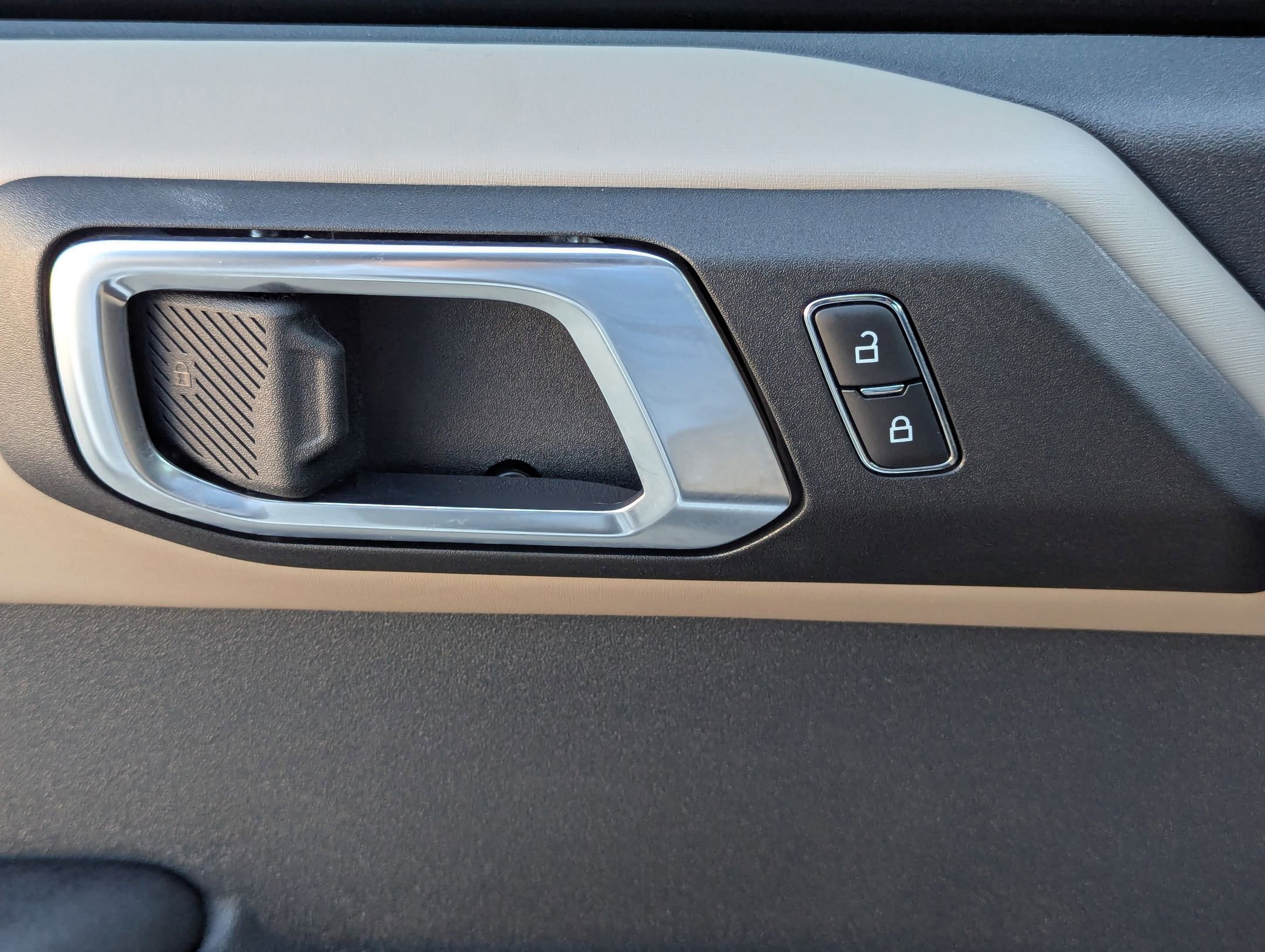 Used 2024 Ford Bronco Wildtrak image 11