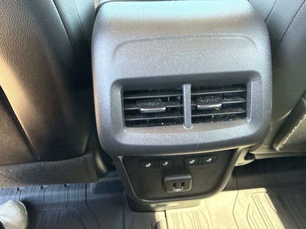 Used 2024 GMC Terrain Denali w/ Denali Premium Package image 15