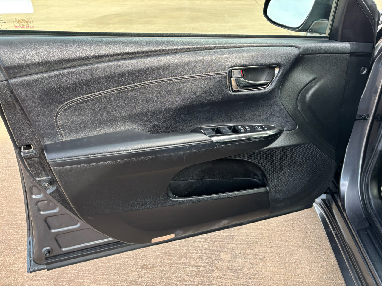 Used 2015 Toyota Avalon 4dr Sdn XLE Touring (Natl) image 12