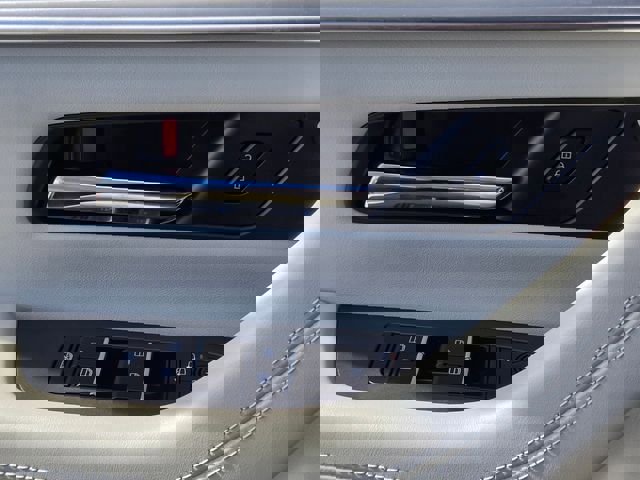 New 2024 MAZDA CX-90 Plug-In Hybrid w/ Premium Plus image 17