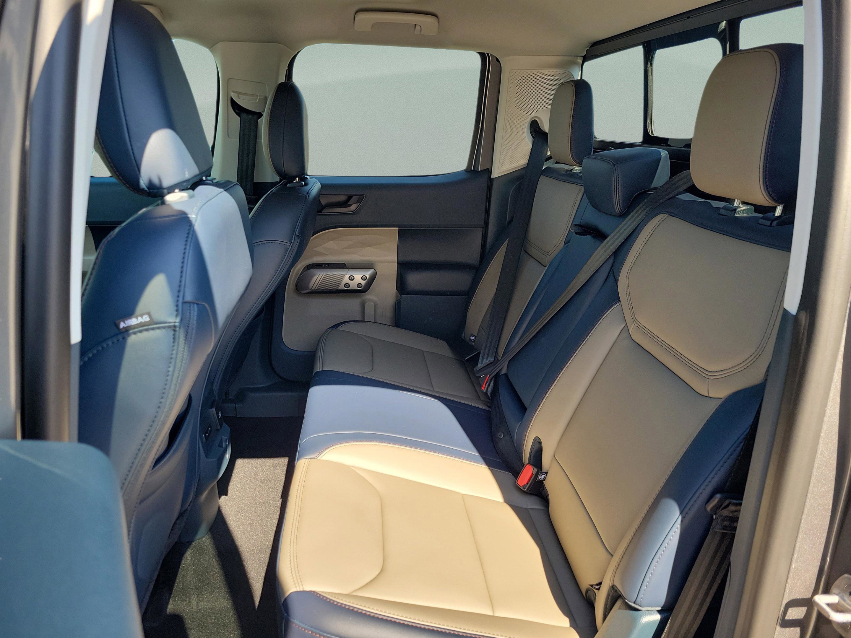 New 2026 Ford Maverick Lariat w/ 4K Tow Package image 23