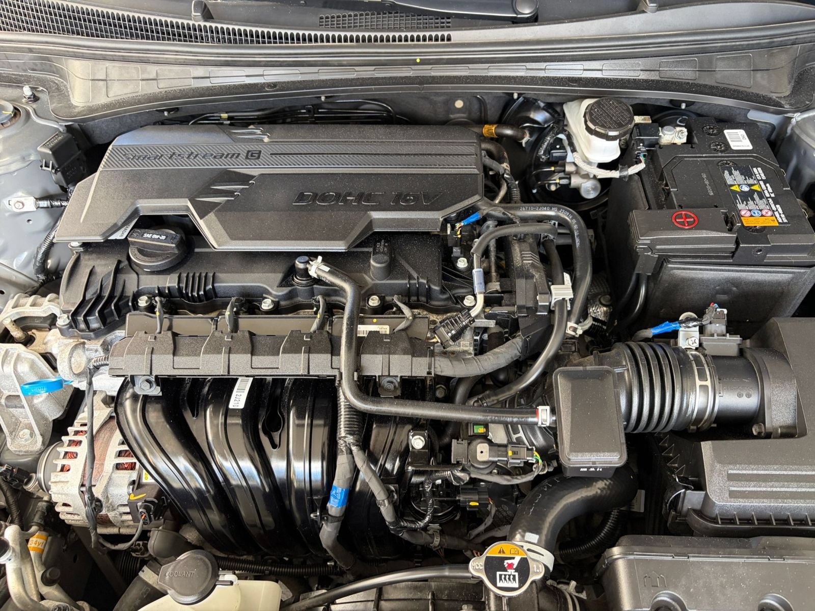 Used 2026 Hyundai Elantra Sport FWD image 31