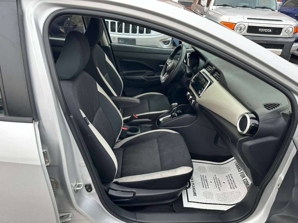 Used 2020 Nissan Versa SV FWD image 19