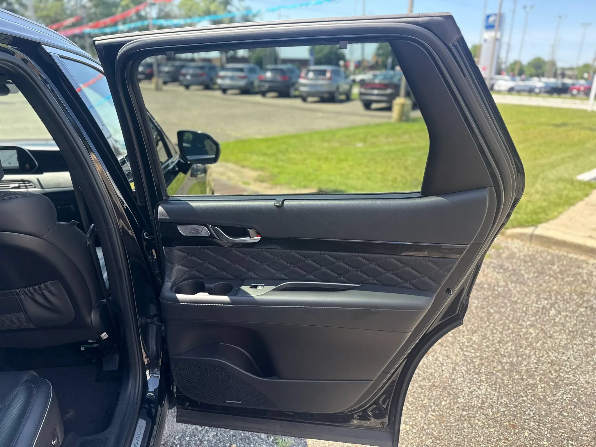 Used 2022 Hyundai Palisade Calligraphy FWD image 18