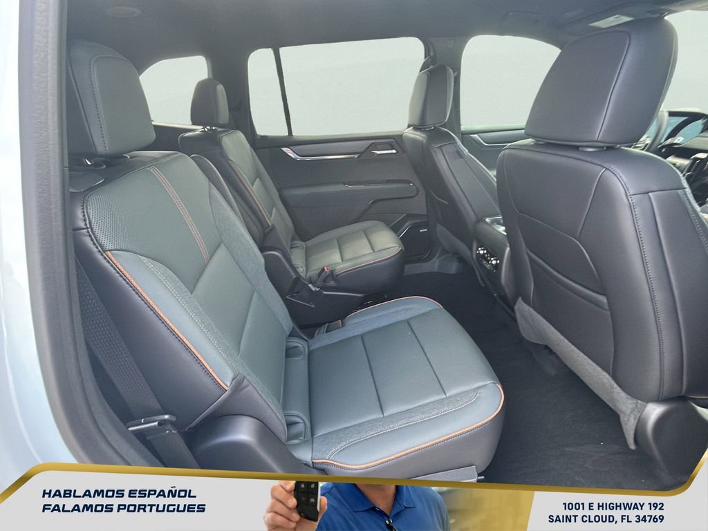 New 2026 GMC Acadia AT4 w/ Luxury Package AWD/4WD image 32