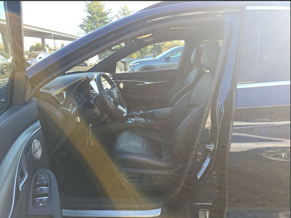 Used 2023 INFINITI QX55 Essential w/ Cargo Package image 6