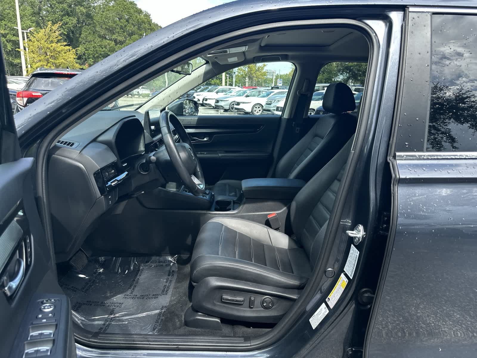 Used 2024 Honda CR-V EX-L image 2