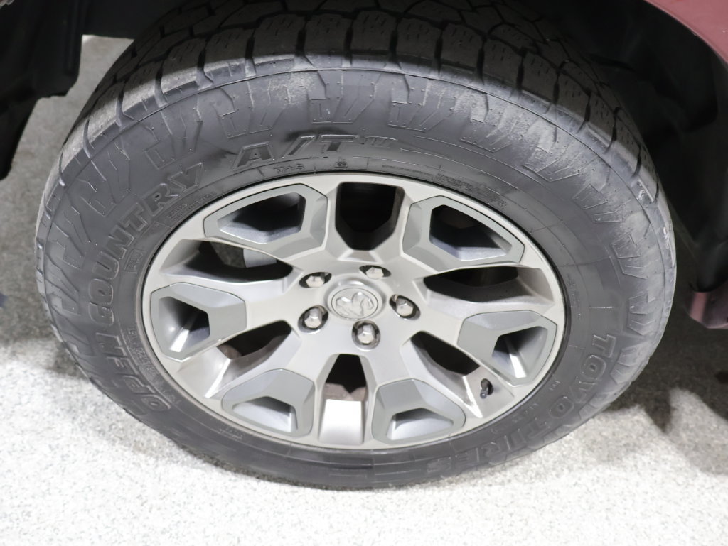 Used 2018 RAM 1500 Limited AWD/4WD image 12