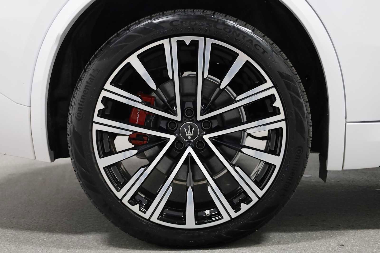 Used 2023 Maserati Grecale Modena image 46