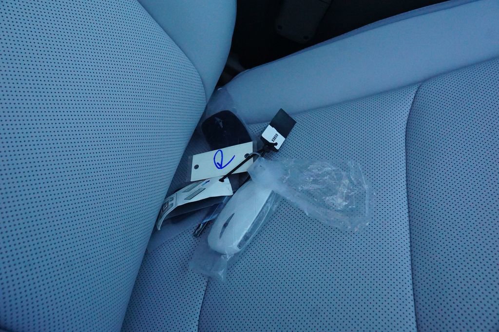 New 2026 Genesis GV70 2.5T Advanced image 24