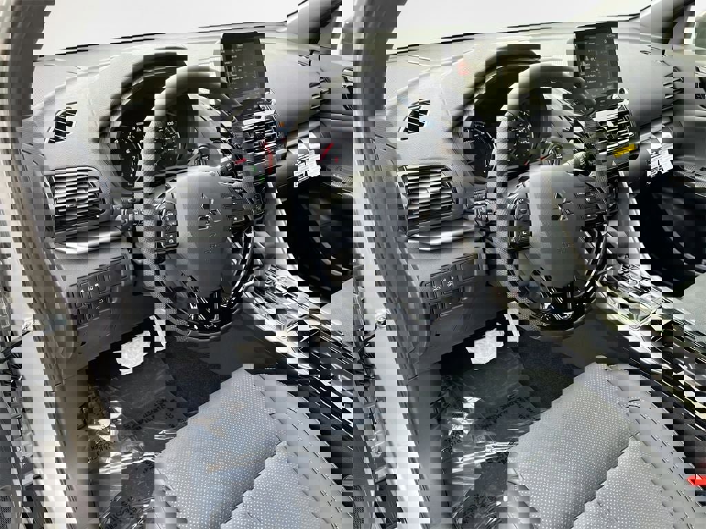 New 2026 Mitsubishi Eclipse Cross AWD image 9