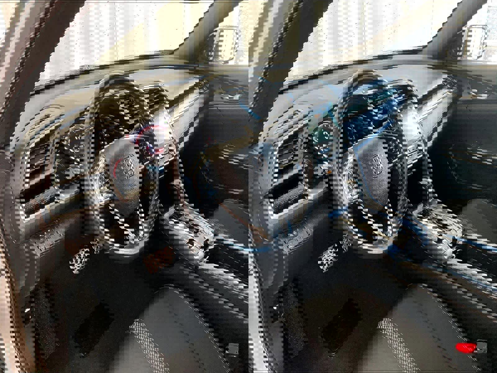 Used 2020 Honda Civic Sport image 8