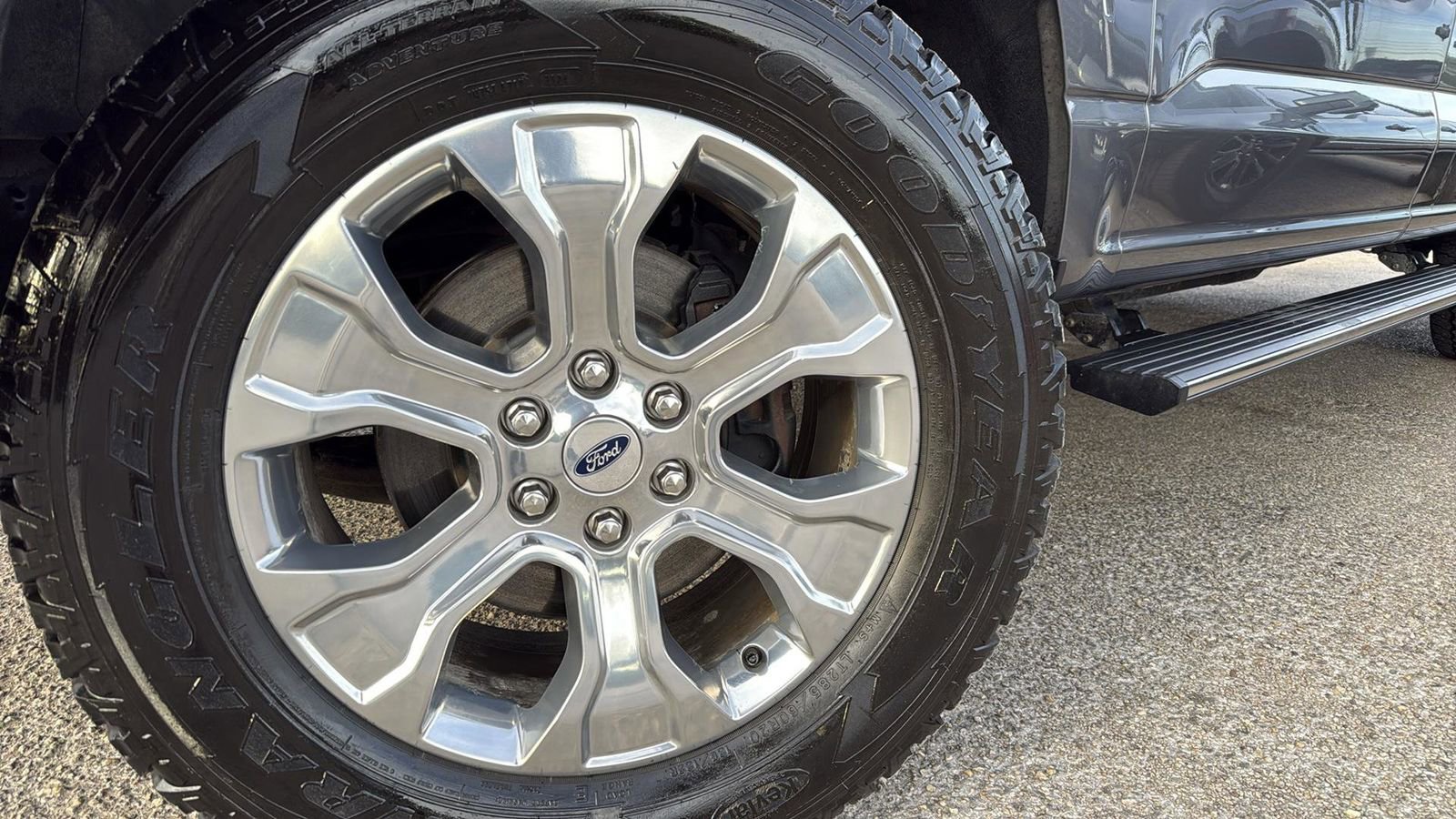 Used 2021 Ford F150 Platinum w/ Equipment Group 701A High image 9