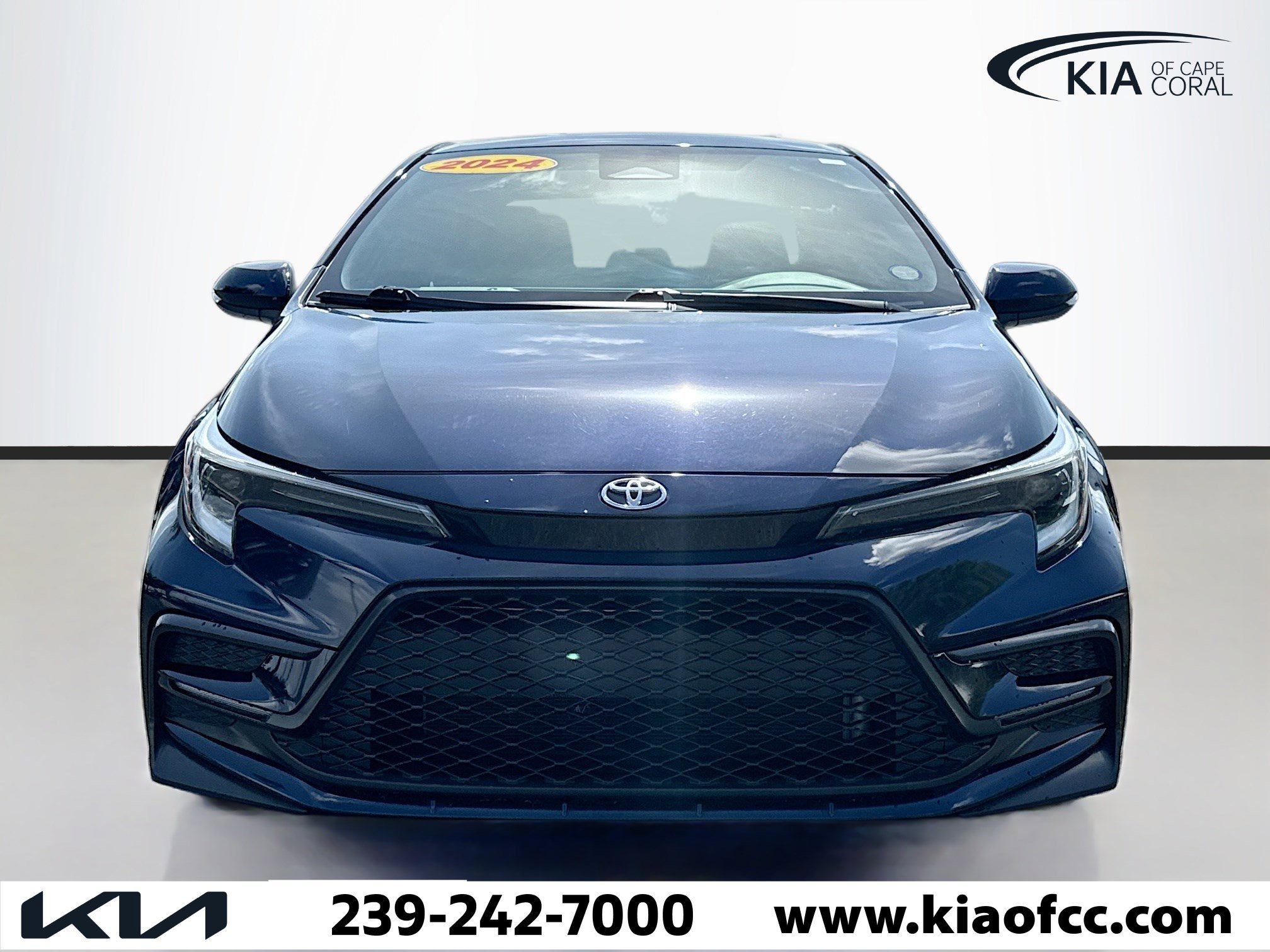 Used 2024 Toyota Corolla SE image 8