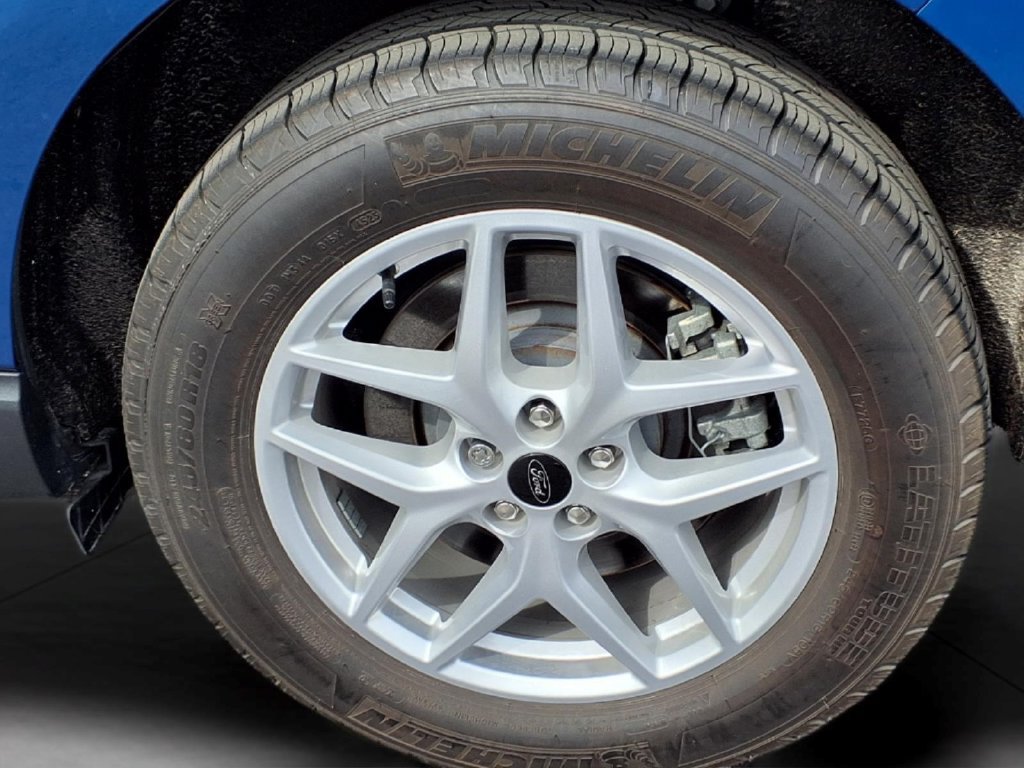 Used 2024 Ford Edge SEL w/ Convenience Package AWD/4WD image 8