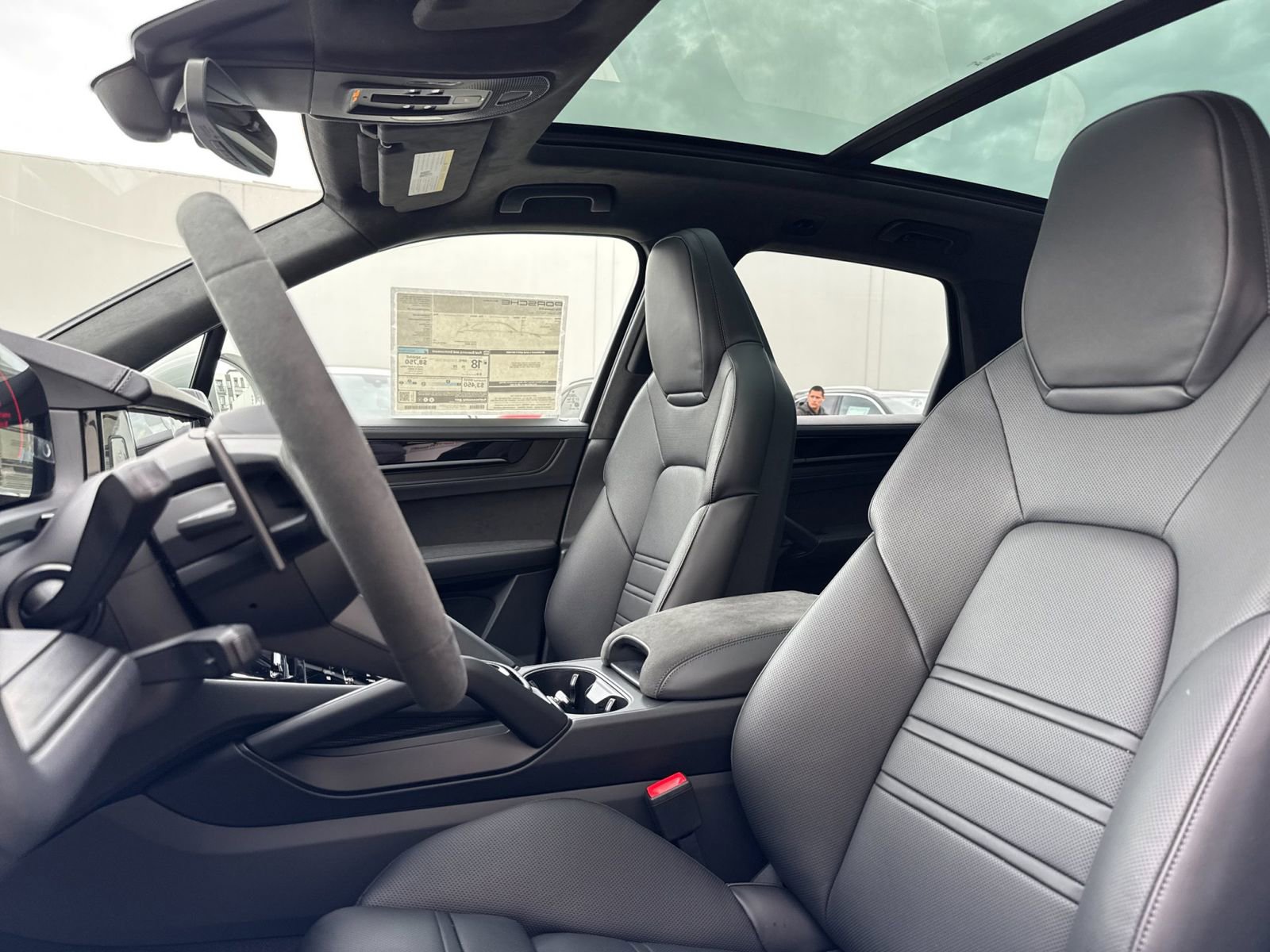 New 2026 Porsche Cayenne GTS image 5