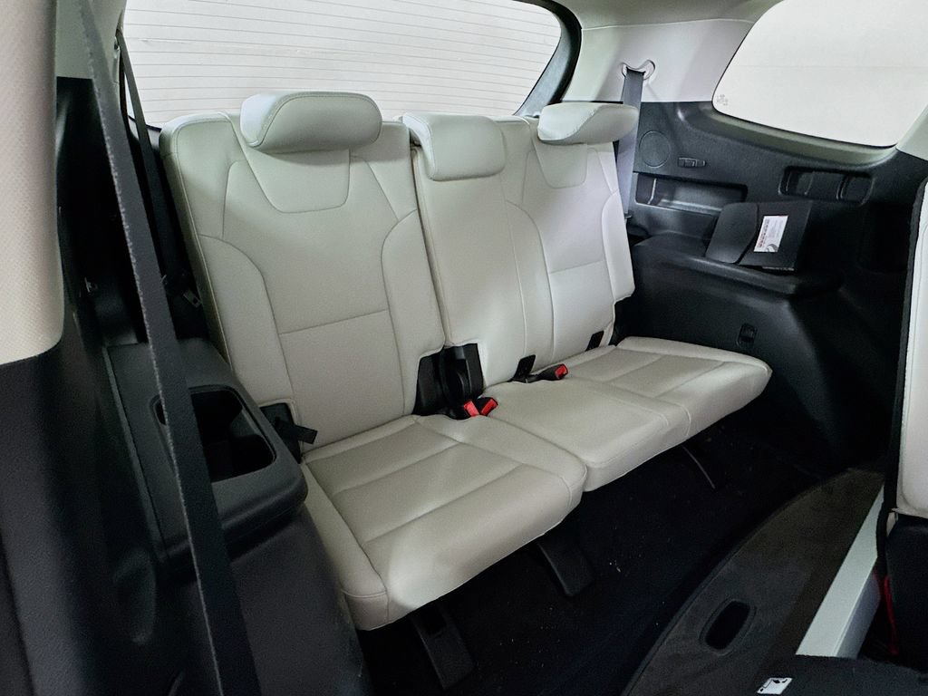 Used 2021 Kia Telluride S FWD image 27