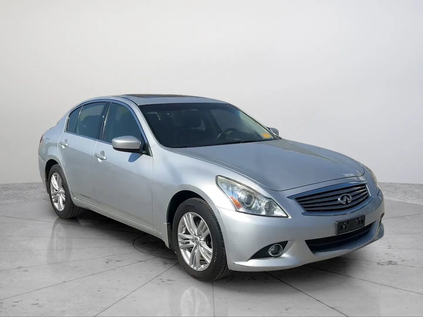 Used 2011 INFINITI G25 x w/ Moonroof Pkg image 7