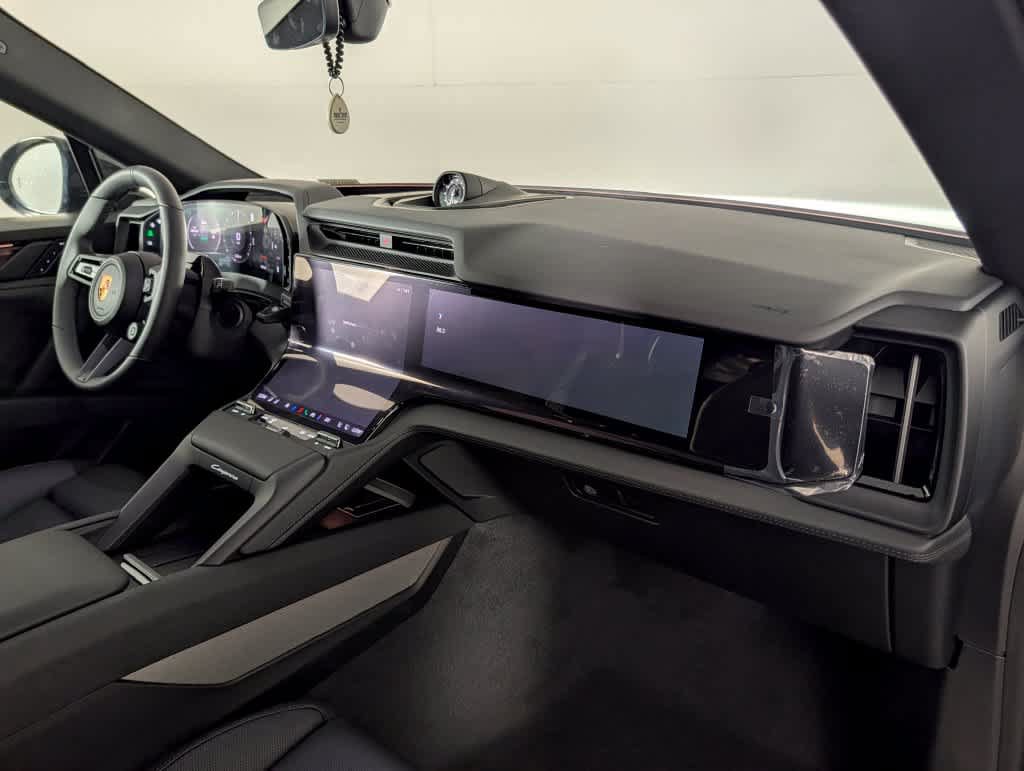 New 2026 Porsche Cayenne S AWD/4WD image 20