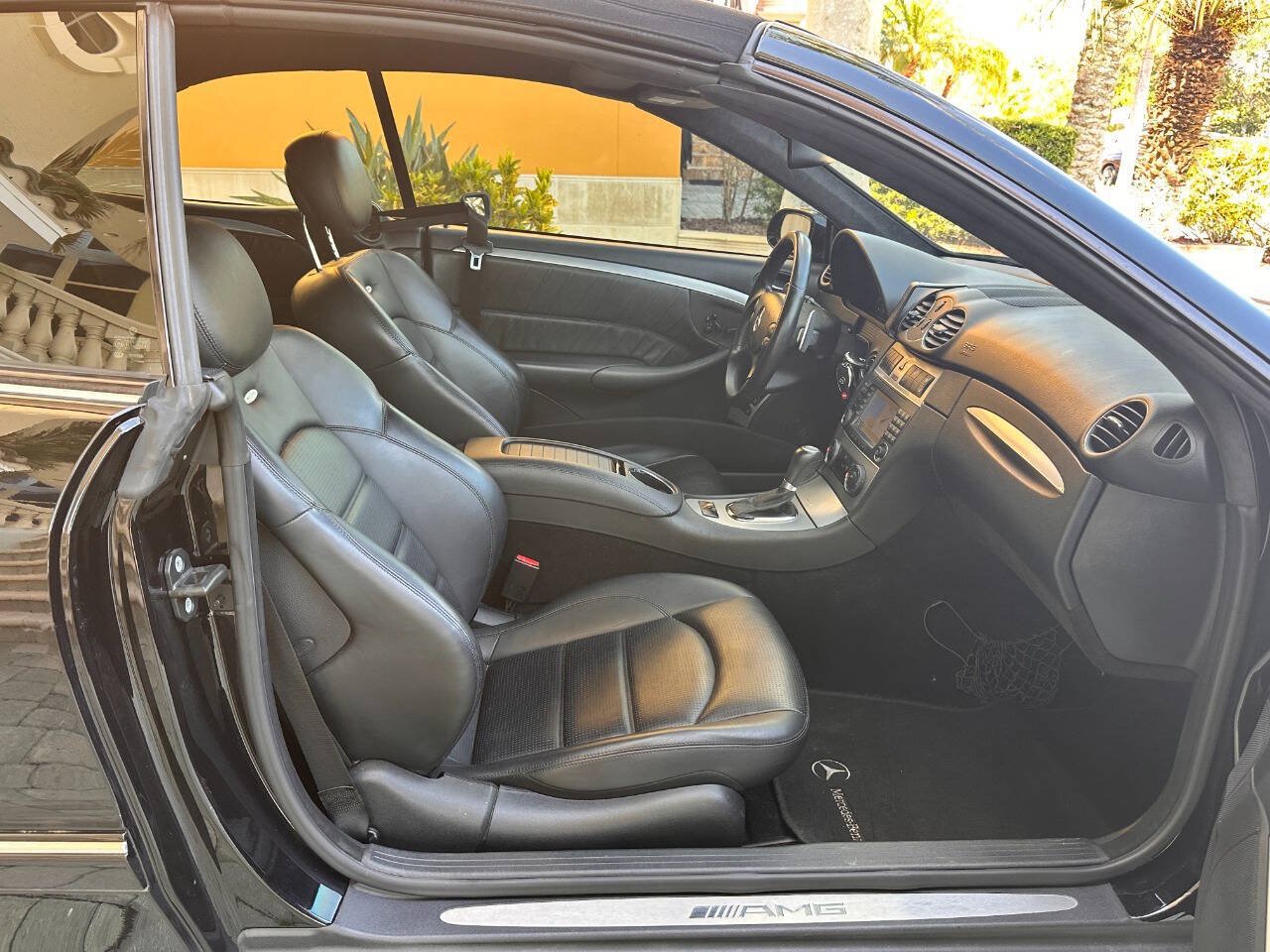 Used 2007 Mercedes-Benz CLK 63 AMG Cabriolet image 24