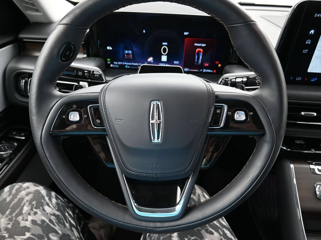 New 2025 Lincoln Aviator Reserve w/ Equipment Group 201A AWD/4WD image 14
