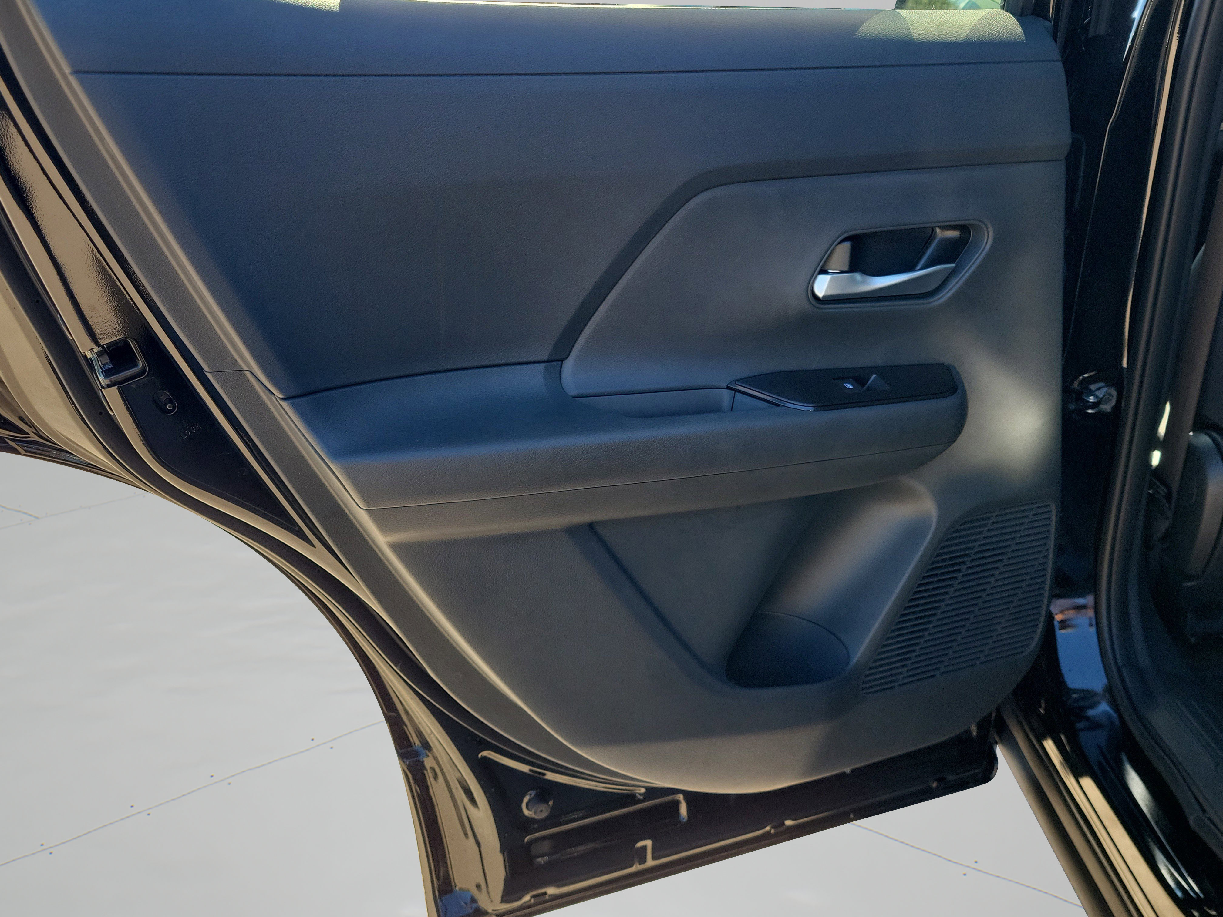 Certified 2026 Nissan Kicks SV FWD image 21