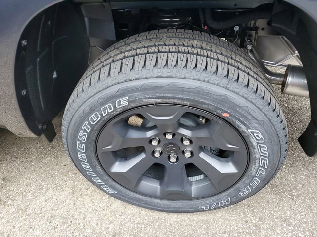 New 2026 RAM 1500 4x4 Crew Cab image 5