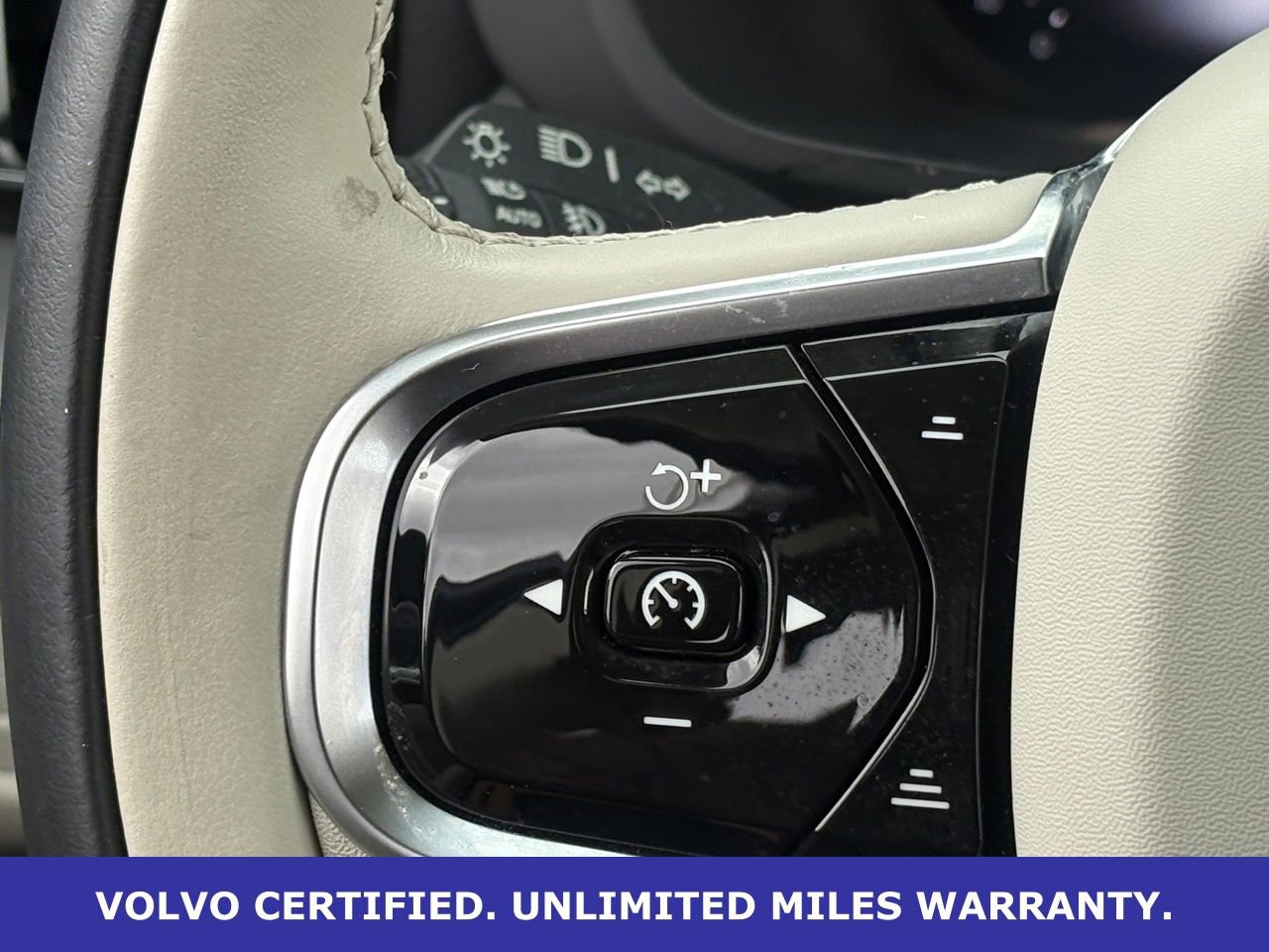 Certified 2024 Volvo XC60 B5 Core w/ Protection Package Premier image 18