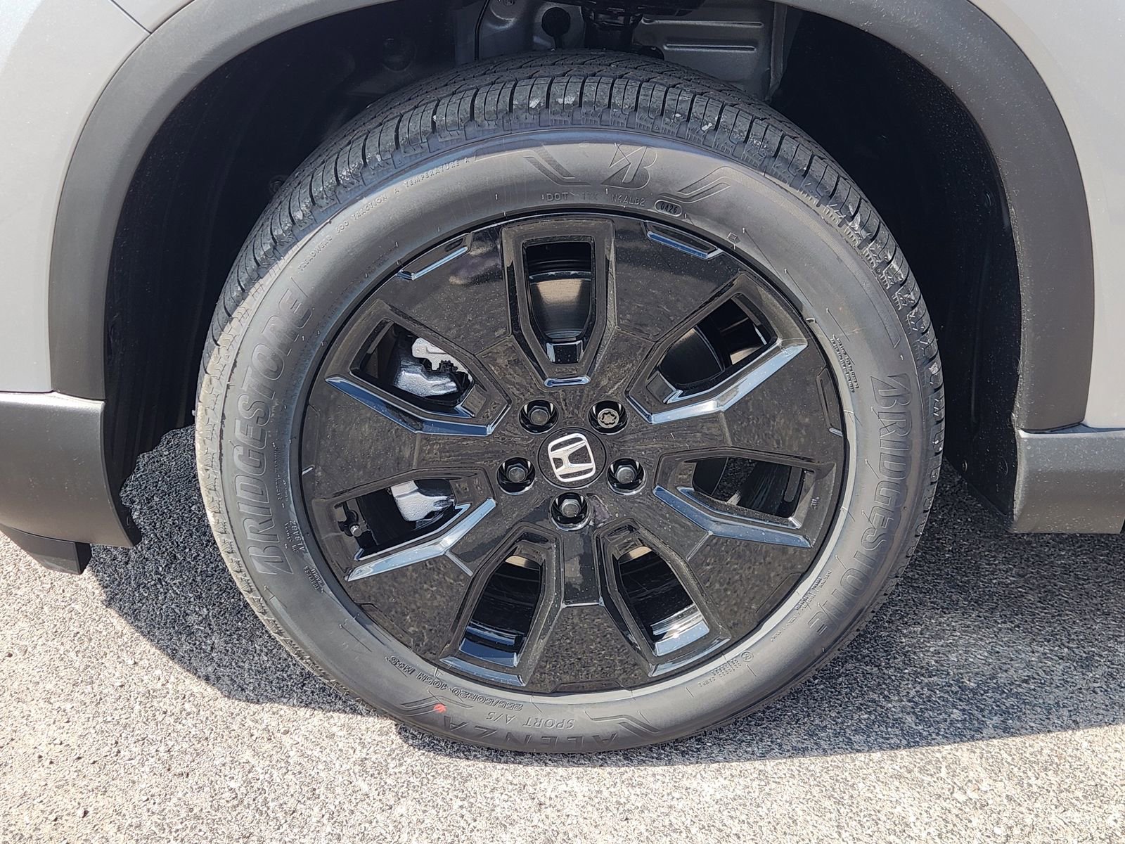 New 2026 Honda Pilot Black Edition image 14