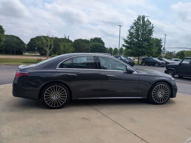 Used 2025 Mercedes-Benz E 350 4MATIC Sedan image 10