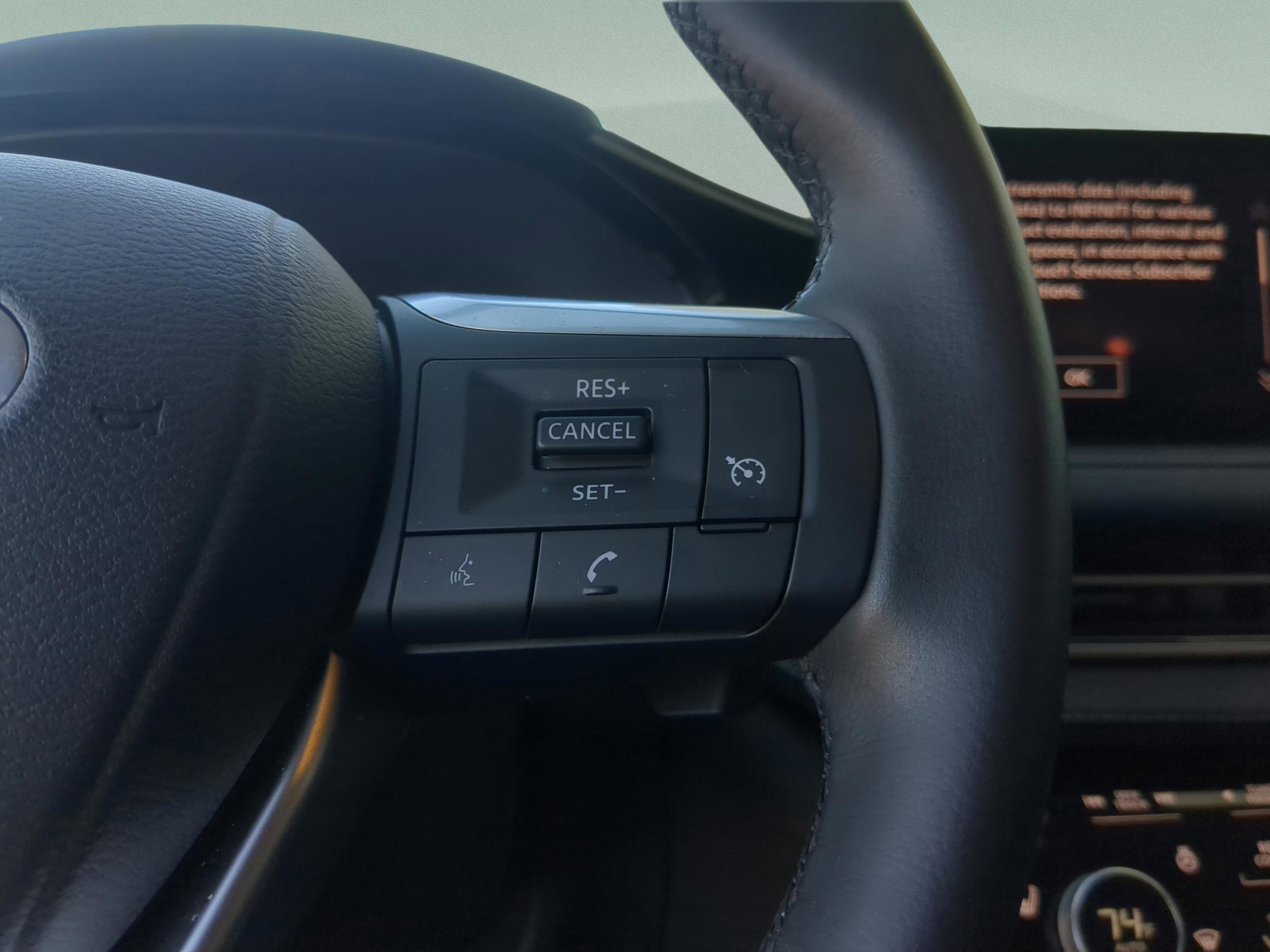 Used 2025 INFINITI QX60 Pure w/ Cargo Package image 15