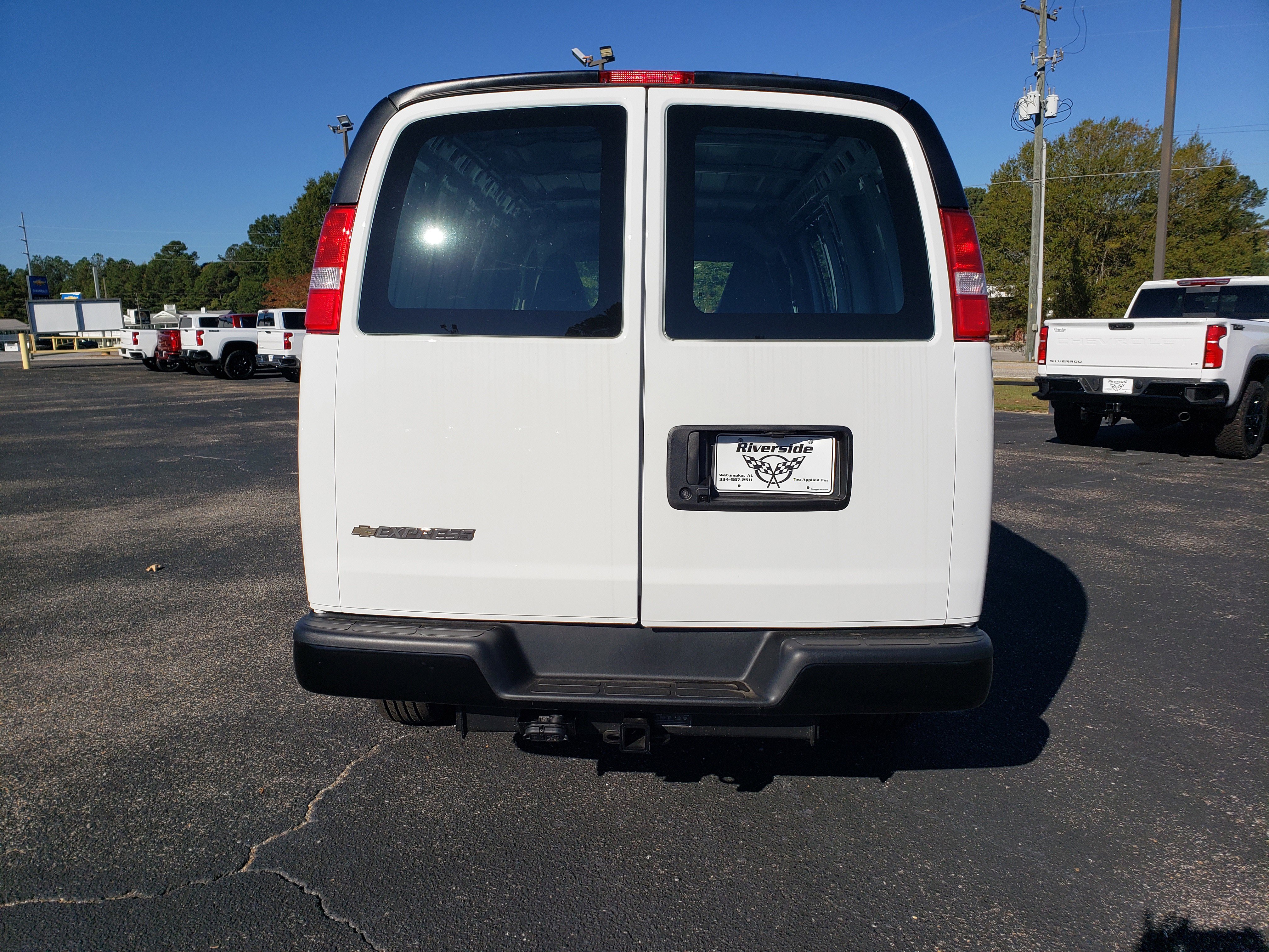 New 2025 Chevrolet Express 2500 w/ Driver Convenience Package image 12