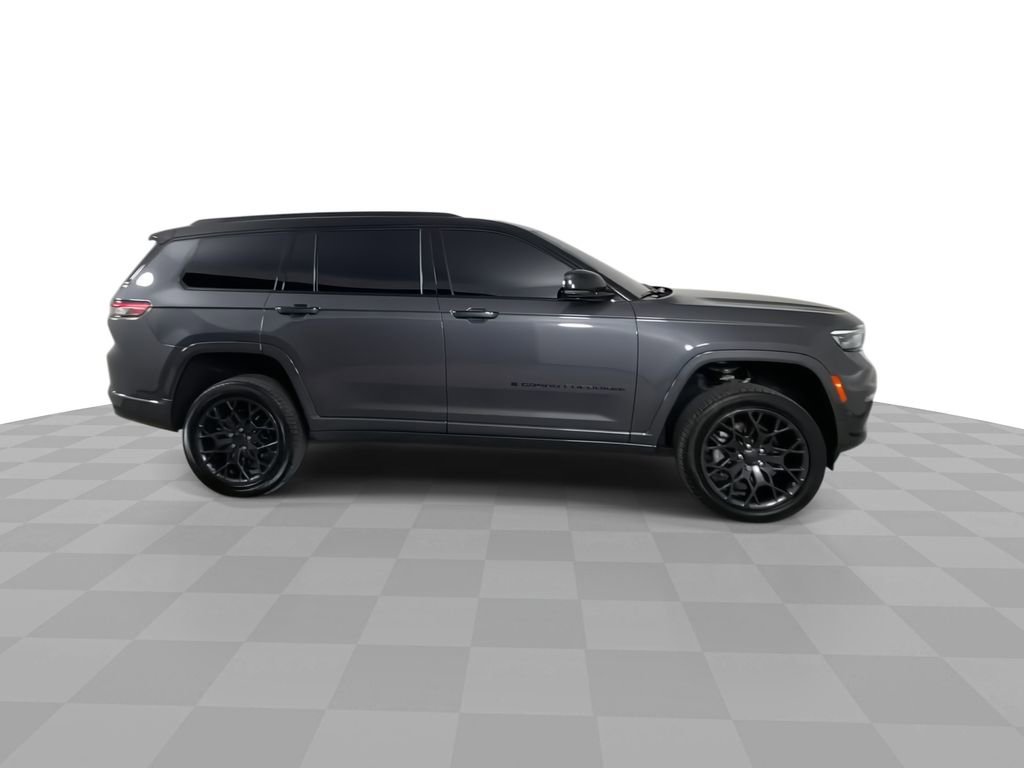 Used 2024 Jeep Grand Cherokee L Summit w/ High Altitude Package image 9