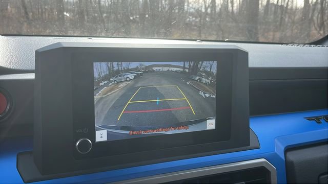 Used 2024 Toyota Tacoma TRD Off-Road image 16