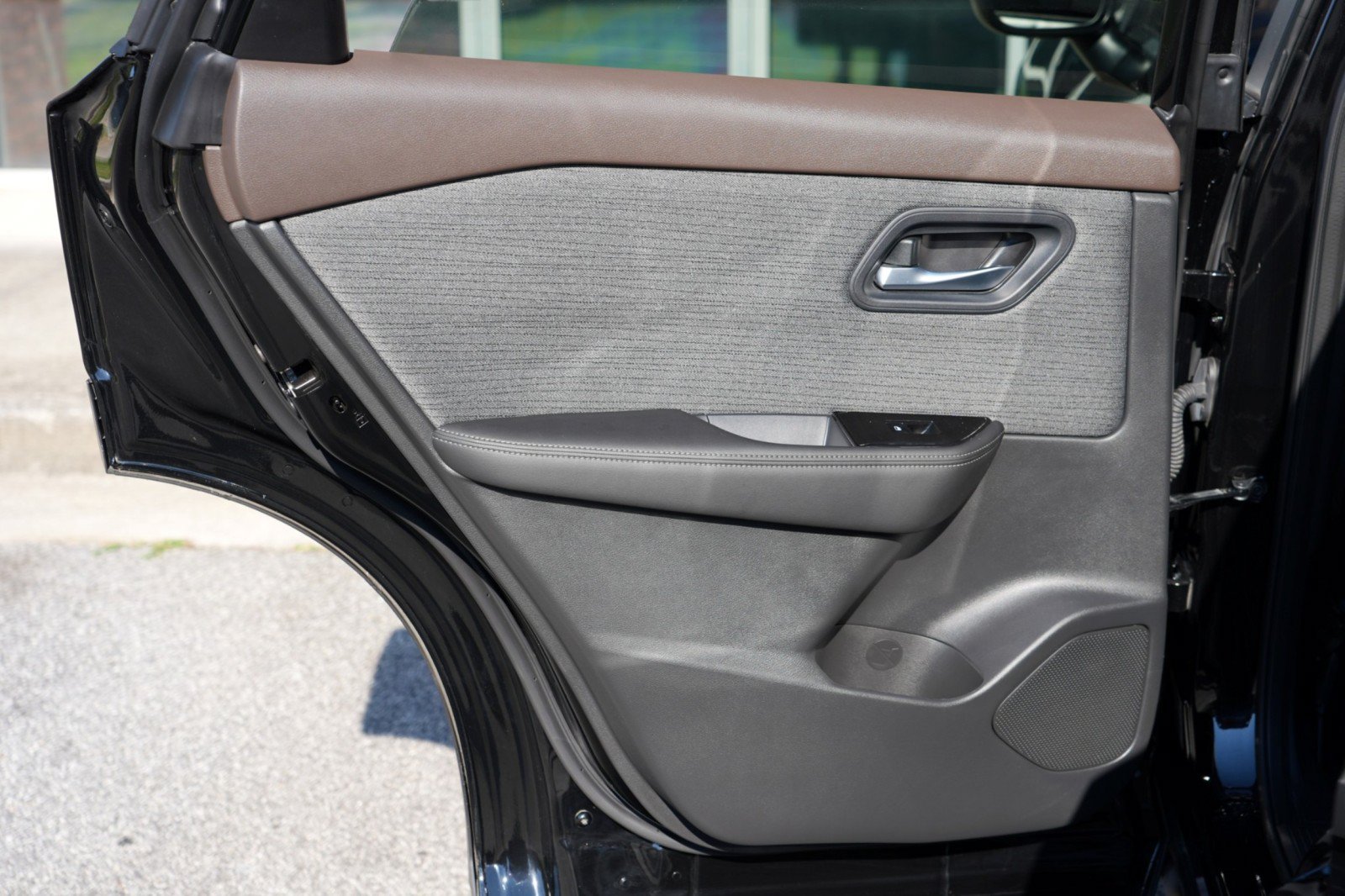 Used 2022 Nissan Rogue SV AWD/4WD image 37