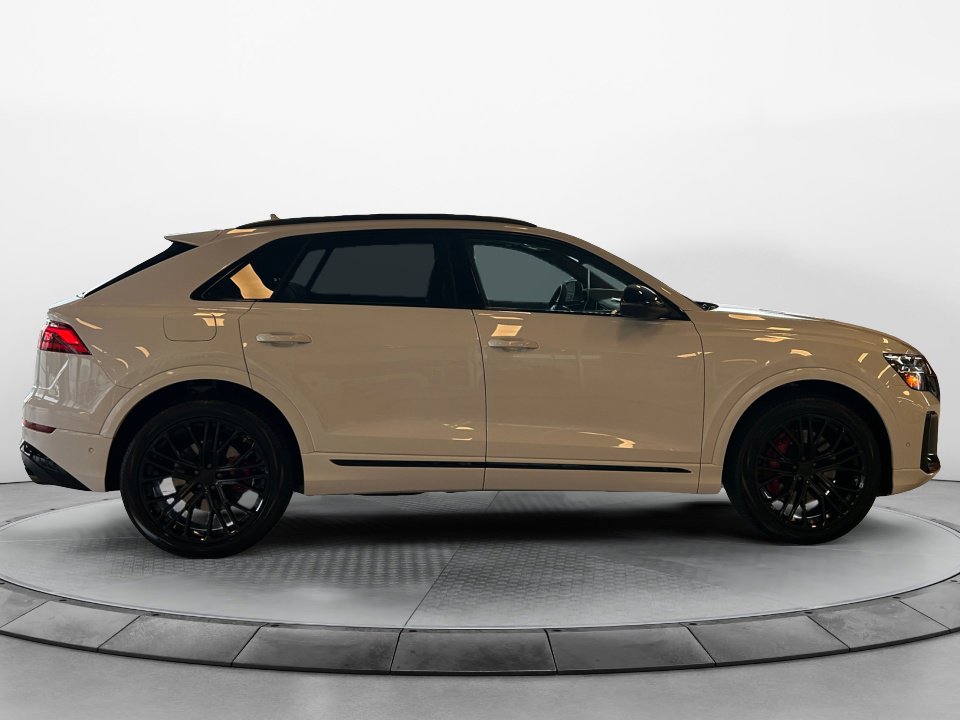 New 2026 Audi SQ8 Prestige image 8