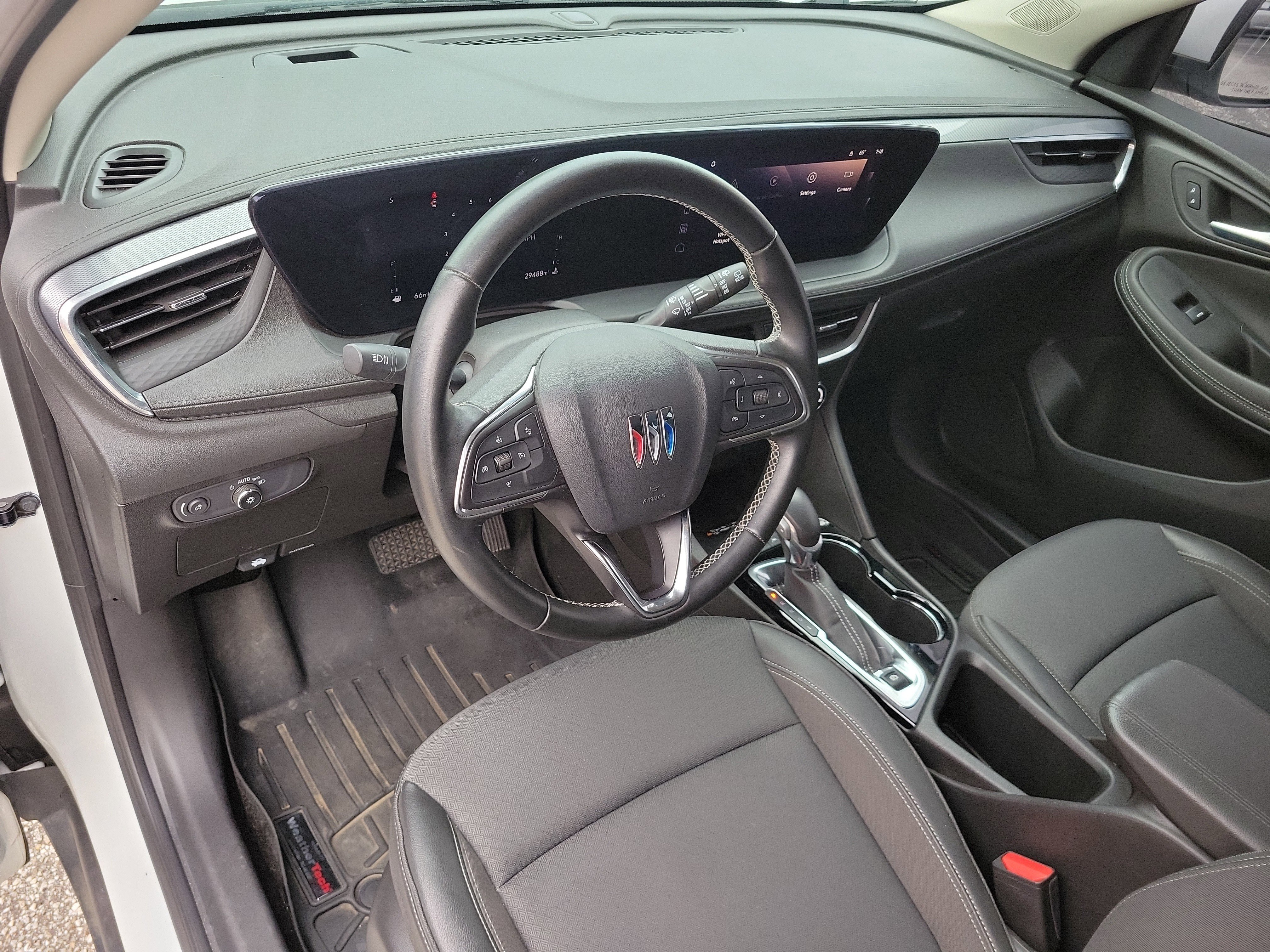 Used 2024 Buick Encore GX Preferred w/ Advanced Technology Package FWD image 8