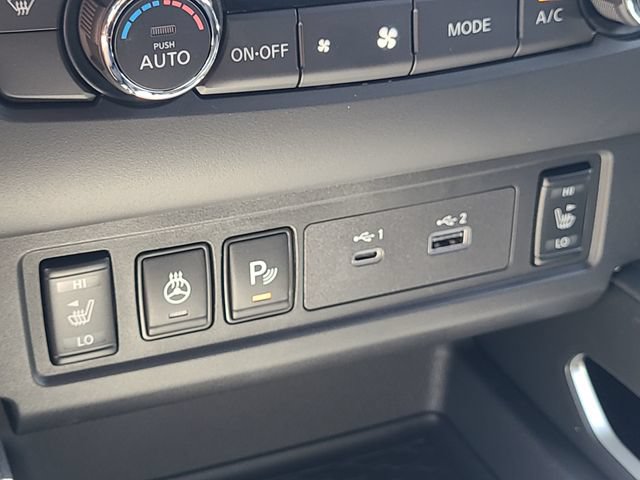 New 2026 Nissan Frontier SV w/ All-Weather Content Package AWD/4WD image 19